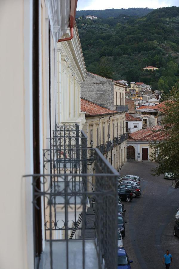 Bed and Breakfast Casa Lissania à Lamezia Terme Extérieur photo